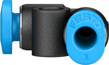 Laden Sie das Bild in den Galerie-Viewer, L connector QSML-3 90 degree push in fitting for tubing
90 degree elbow connector QSML-3 for pneumatic and tubing systems
push in L fitting QSML-3 for model engineering and RC applications
compact right angle tube connector for air and fluid lines
QSML-3 elbow fitting detail for precise tubing connections
durable L shaped connector for hobby and technical use
#LConnector
#ElbowFitting
#PushInFitting
#RCPa