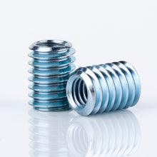 Load image into Gallery viewer, Gewindeeinsatz/Gewindeadapter | M | IG: M4 | AG: M6 | L: 8mm | Stahl verzinkt (Inhalt 2 Stück) Best.-Nr. 9000.1 SG Modellbau Stefan Graupner Gewinde reparieren, adaptieren und panzern