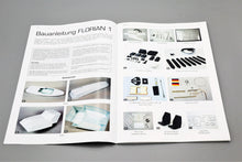 Laden Sie das Bild in den Galerie-Viewer, Feuerlöschboot Florian 1 Best.-Nr. 2140 – Hochwertiges Modell eines Feuerlöschbootes im Detail, perfekt für Modellbau-Enthusiasten und Sammler. Das Florian 1 Modell besticht durch präzise Nachbildung und funktionierende Details wie bewegliche Wasserwerfer. Ideal für den Einsatz im Modellbau und als Display-Modell. Perfekt für alle, die ein realitätsnahes und funktionelles Feuerlöschboot suchen. Besonders gut geeignet für RC-Modellbau und Feuerwehr-Fans. Robust und langlebig, ideal für Freizeit und Sammlunge