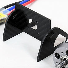 Laden Sie das Bild in den Galerie-Viewer, Feuerlöschboot Florian 1 Best.-Nr. 2140 – Hochwertiges Modell eines Feuerlöschbootes im Detail, perfekt für Modellbau-Enthusiasten und Sammler. Das Florian 1 Modell besticht durch präzise Nachbildung und funktionierende Details wie bewegliche Wasserwerfer. Ideal für den Einsatz im Modellbau und als Display-Modell. Perfekt für alle, die ein realitätsnahes und funktionelles Feuerlöschboot suchen. Besonders gut geeignet für RC-Modellbau und Feuerwehr-Fans. Robust und langlebig, ideal für Freizeit und Sammlunge