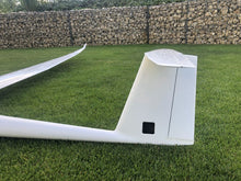 Load image into Gallery viewer, Duo Discus RC glider
Duo Discus carbon sailplane
RC glider 4.44m
scale RC sailplane
carbon fiber RC glider
high performance RC glider
giant scale RC glider
thermal glider RC
aerobatic RC sailplane
RC glider model
Duo Discus Carbon 4.44m
4.44m wingspan RC sailplane
white painted RC glider
carbon fiber scale sailplane
high performance thermal glider
giant scale RC glider aircraft
premium RC glider model
lightweight carbon sailplane
electric assisted RC glider
scale Duo Discus aircraft model
RC soaring
thermal