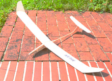 Laden Sie das Bild in den Galerie-Viewer, Balsagleiter
Wurfgleiter aus Holz
Segelflugmodell Balsaholz
Modellflugzeug Milan
Holzgleiter für Kinder & Jugendliche
Freiflugmodell Holzbausatz
Produktspezifisch
Milan Balsagleiter
Milan Gleiter 100 cm Spannweite
Best.-Nr. 4221
Balsagleiter Milan 4221
Milan Gleiter gefräst
Zielgruppenorientierte Begriffe
Modellbau für Einsteiger
Flugmodell für Schule und Freizeit
Bastelgleiter für Kinder
Holzflugzeug für Technikunterricht
Lehrmittel Technik & Naturwissenschaften