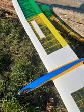Load image into Gallery viewer, RES Segelflugmodell
Elektrosegler 2 Meter
Modellflugzeug Holzbauweise
Thermiksegler
Segler für Hangflug
Modellsegler Anfänger
RC Segler 2m
Modellflug Elektro
RC Flugmodell Holz
RES Wettbewerb
Segelflugmodell mit E-Motor