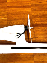 Load image into Gallery viewer, Fahrwerks-Set Rookie² Best.-Nr.4239.25 SG Modellbau Stefan Graupner Einsteigerfreundliches RC-Modell Rookie² (Best.-Nr. 4239) – perfekt für Anfänger im RC-Modellbau. Leicht zu steuern, robust gebaut und ideal für erste Fahrversuche auf verschiedenen Untergründen. Modernes Design, leistungsstarke Elektronik und langlebige Materialien sorgen für ein optimales Fahrerlebnis. Perfekt als Geschenk für Kinder oder Hobby-Neulinge. Das Rookie² RC-Auto bietet Spaß und Spannung für die ganze Familie – ideal für Einste