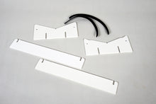 Laden Sie das Bild in den Galerie-Viewer, Feuerlöschboot Florian 1 Best.-Nr. 2140 – Hochwertiges Modell eines Feuerlöschbootes im Detail, perfekt für Modellbau-Enthusiasten und Sammler. Das Florian 1 Modell besticht durch präzise Nachbildung und funktionierende Details wie bewegliche Wasserwerfer. Ideal für den Einsatz im Modellbau und als Display-Modell. Perfekt für alle, die ein realitätsnahes und funktionelles Feuerlöschboot suchen. Besonders gut geeignet für RC-Modellbau und Feuerwehr-Fans. Robust und langlebig, ideal für Freizeit und Sammlunge