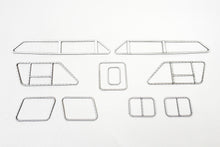 Laden Sie das Bild in den Galerie-Viewer, Feuerlöschboot Florian 1 Best.-Nr. 2140 – Hochwertiges Modell eines Feuerlöschbootes im Detail, perfekt für Modellbau-Enthusiasten und Sammler. Das Florian 1 Modell besticht durch präzise Nachbildung und funktionierende Details wie bewegliche Wasserwerfer. Ideal für den Einsatz im Modellbau und als Display-Modell. Perfekt für alle, die ein realitätsnahes und funktionelles Feuerlöschboot suchen. Besonders gut geeignet für RC-Modellbau und Feuerwehr-Fans. Robust und langlebig, ideal für Freizeit und Sammlunge