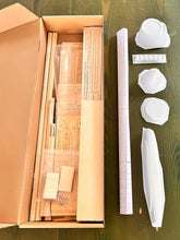 Laden Sie das Bild in den Galerie-Viewer, P-51D Mustang Balsabausatz Best.-Nr. 6275 – Detaillierter Modellbausatz der legendären P-51D Mustang im Maßstab für Modellflug-Enthusiasten. Mit einer beeindruckenden Spannweite von 1650 mm bietet dieser Bausatz ein authentisches Flugerlebnis und präzise Nachbildungen des Original-Flugzeugs. Ideal für erfahrene Modellbauer, die eine Herausforderung suchen. Hochwertiger Balsabausatz, der Stabilität und Flugspaß vereint. Perfekt für RC-Flugzeugliebhaber und Sammler. Tolle Flugperformance und einfache Anpassun