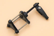 Laden Sie das Bild in den Galerie-Viewer, Kugelgelagertes Ruderhorn mit 3-Punktbefestigung (groß) Best.-Nr. 1023 (1 Stck.) Graupner Modellbau
