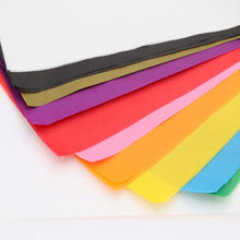 Laden Sie das Bild in den Galerie-Viewer, JAPAN AIR Bespannpapier 16g Multipack 500 x 690 mm (22 St.) Best.-Nr.525.50 Graupner