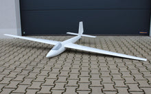 Laden Sie das Bild in den Galerie-Viewer, KOBUZ RC glider
KOBUZ carbon sailplane
RC aerobatic glider
carbon fiber RC glider
3.2m RC sailplane
giant scale RC glider
scale aerobatic sailplane
composite RC aircraft
high performance RC glider
RC sailplane model
KOBUZ Carbon 3.20m White Painted
KOBUZ 3.2m aerobatic sailplane
white carbon fiber RC glider
giant scale aerobatic aircraft
full composite RC sailplane
high performance soaring aircraft
precision aerobatic sailplane
scale KOBUZ glider replica
advanced RC glider model
premium carbon sailplane
